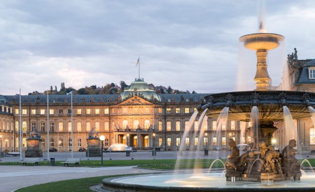 Stuttgart City Walk – Palaces, Parks & Urban Elegance